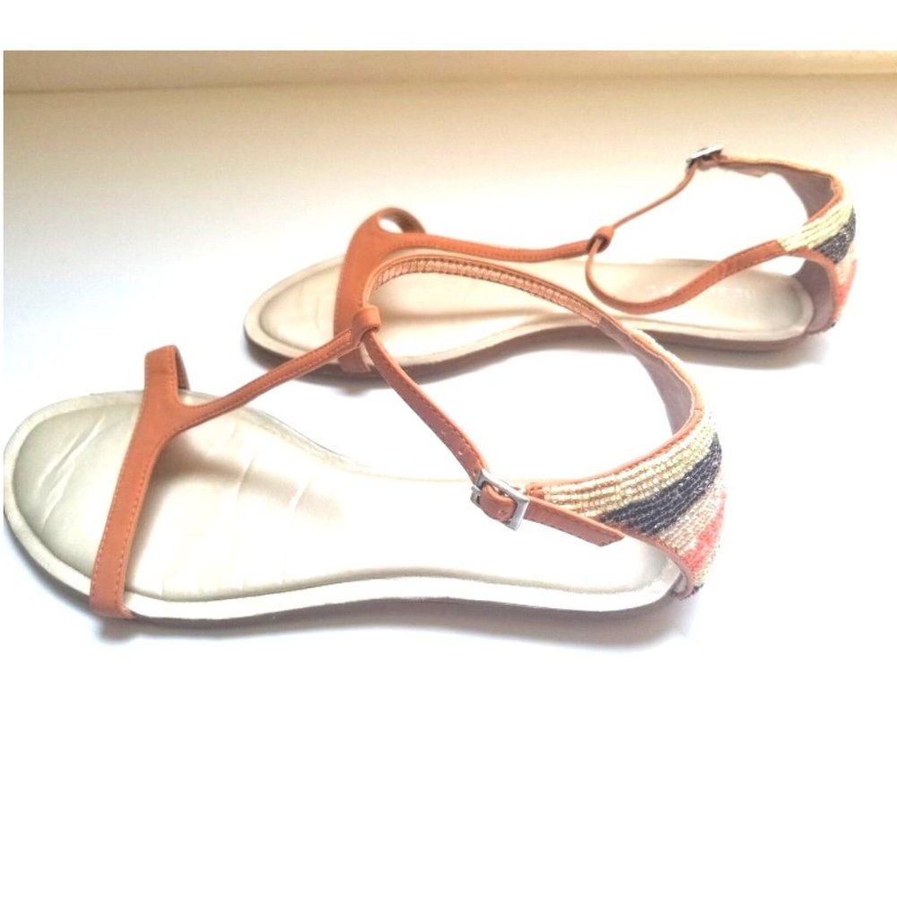 BCBGeneration Tan Strappy Flat Sandals Beaded Back Womens Size 8 PRE